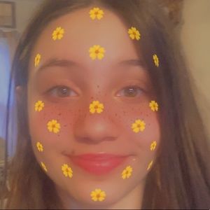 Meet your Posher, Kaylie